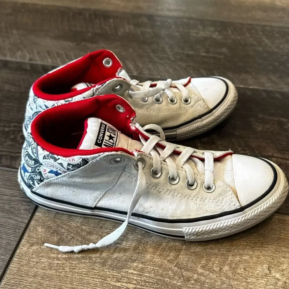 Converse Chuck Taylor All Star Sneaker Logo Play Unisex Youth Size 6 / 667092F